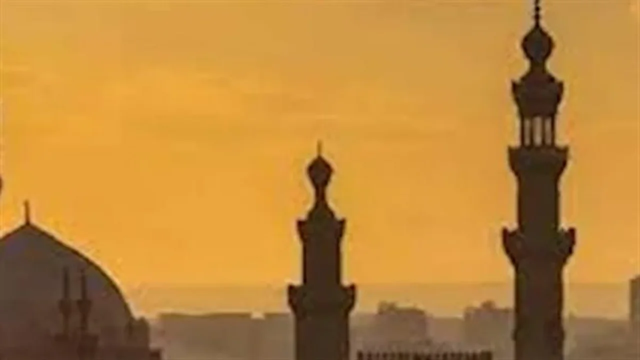 ضبط التوقيت.. مواعيد الصلاة في القاهرة والمحافظات المجاورة ليوم الاثنين 4 مايو